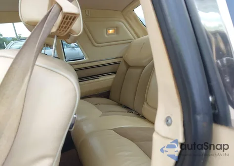 1983 Lincoln Mark Vi из США, поврежденный, VIN 1MRBP98F4DY699705